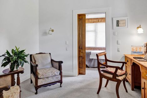 Photo of property in 207 Egmont Street, Patea, 4520