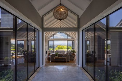 Photo of property in 37 Gummer Road, Havelock North, 4130