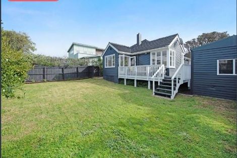 Photo of property in 11 Hector Street, Seatoun, Wellington, 6022