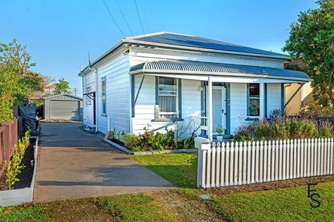 Photo of property in 21 Wellington Street, Te Hapara, Gisborne, 4010