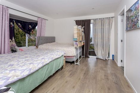 Photo of property in 211 East Coast Road, Castor Bay, Auckland, 0620