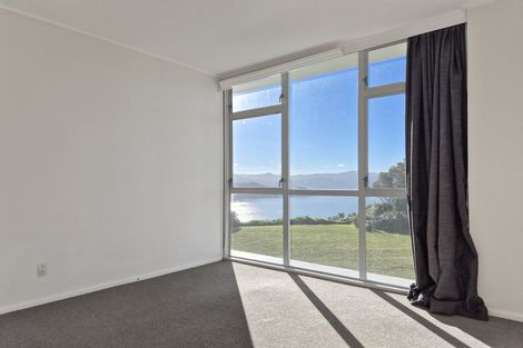 Photo of property in 23 Rangitane Street, Maupuia, Wellington, 6022