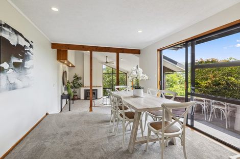 Photo of property in 14a Spicer Place, Tawa, Wellington, 5028