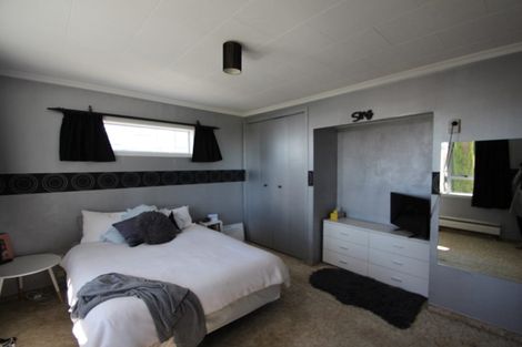 Photo of property in 10 Rock Street, East Gore, Gore, 9710