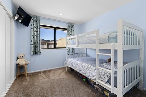 Photo of property in 25 Papawhero Drive, Bell Block, New Plymouth, 4312