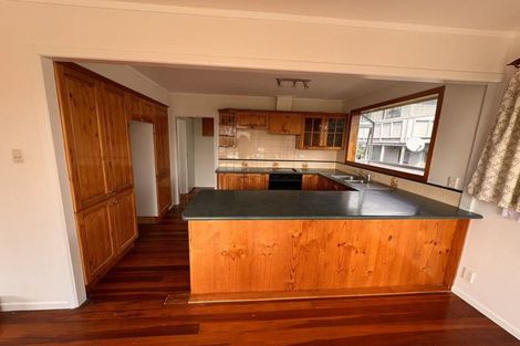 Photo of property in 30 Velma Road, Hillcrest, Auckland, 0627