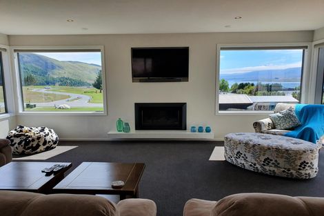 Photo of property in 8 Sibbald Lane, Lake Tekapo, 7999