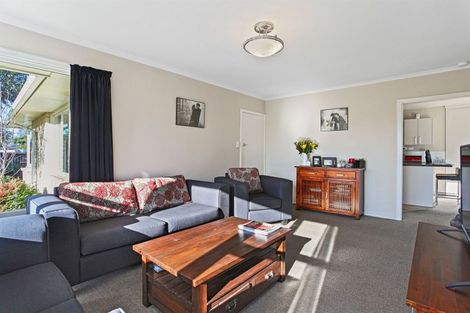 Photo of property in 1 Kingsgate Place, Burnside, Christchurch, 8053