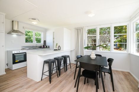 Photo of property in 34 Clyde Crescent, Roslyn, Palmerston North, 4414