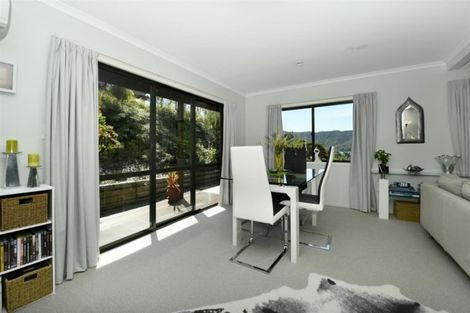 Photo of property in 5 Kaimiko Place, Okiwi Bay, 7193