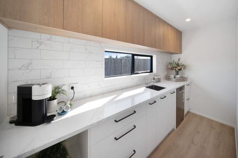 Photo of property in 26 Emerald Avenue, Rosehill, Papakura, 2113