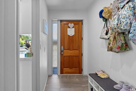 Photo of property in 11 Bishopsworth Street, Hillsborough, Christchurch, 8022