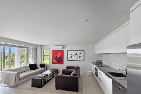 Photo of property in 1f Herbert Street, Hauraki, Auckland, 0622