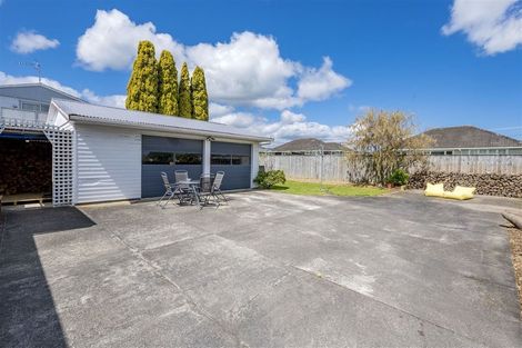 Photo of property in 34 Saint Annes Street, Levin, 5510