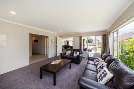 Photo of property in 25 Rodeo Drive, Kelvin Grove, Palmerston North, 4414