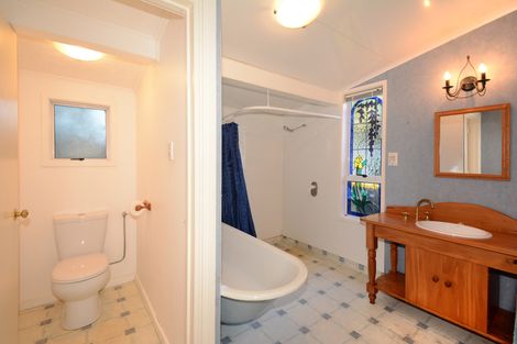 Photo of property in 22 Queen Street, Brighton, Dunedin, 9035