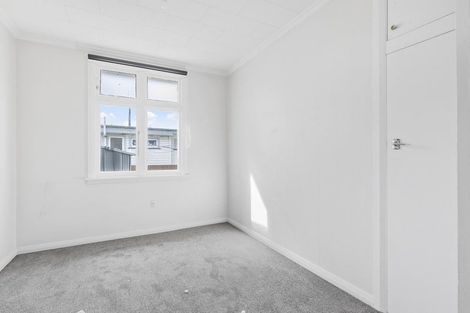 Photo of property in 3/5 Ward Street, Palmerston North, 4410