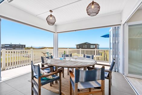 Photo of property in 3 Christie Close, Pataua North, Parua Bay, 0175