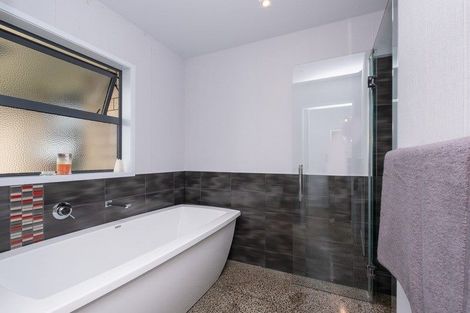 Photo of property in 60 Monmouth Road, Pembroke, Stratford, 4394