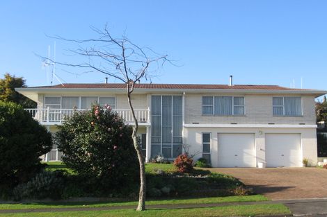 Photo of property in 13 Pohutukawa Drive, Pukete, Hamilton, 3200