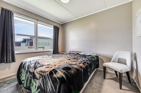 Photo of property in 17 Simon Place, Nawton, Hamilton, 3200