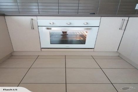 Photo of property in 4 Nirmal Place, Sunnyvale, Auckland, 0612