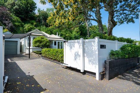 Photo of property in 55 Milton Road, Bluff Hill, Napier, 4110