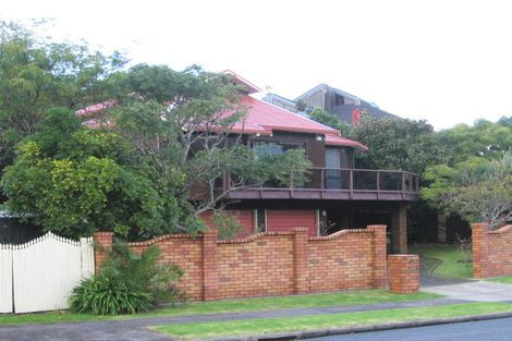 Photo of property in 1 Clovelly Road, Bucklands Beach, Auckland, 2012