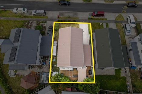 Photo of property in 3 Kuparu Street, Weymouth, Auckland, 2103