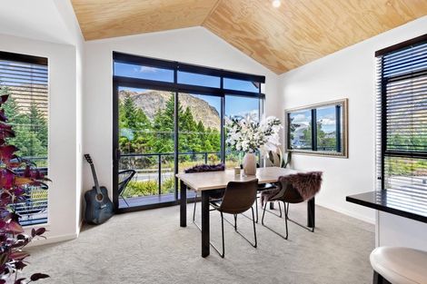 Photo of property in 6 Stamper Lane, Arthurs Point, Queenstown, 9371