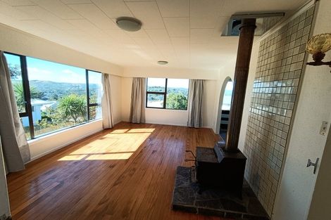 Photo of property in 12 Rossport Street, Johnsonville, Wellington, 6037