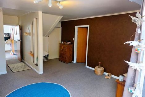 Photo of property in 4/162 Onewa Road, Northcote, Auckland, 0627