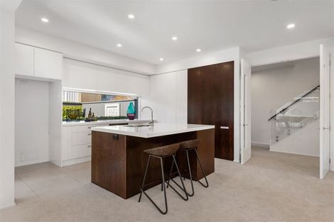 Photo of property in 45 Garreg Road, Bryndwr, Christchurch, 8052