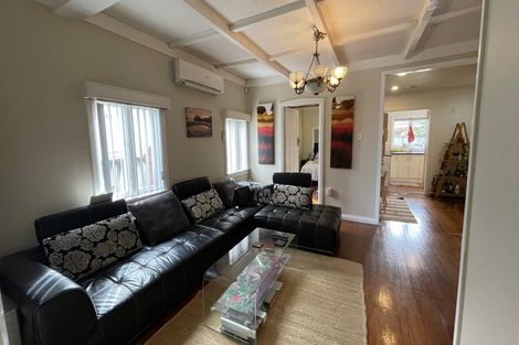 Photo of property in 324 Mount Albert Road, Mount Roskill, Auckland, 1041