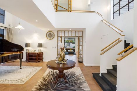 Photo of property in 235 Bleakhouse Road, Mellons Bay, Auckland, 2014