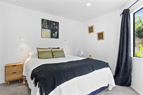 Photo of property in 1185 Papamoa Beach Road, Papamoa Beach, Papamoa, 3118