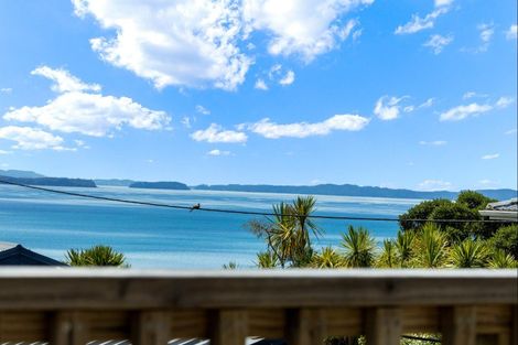 Photo of property in 1412 Whangaparaoa Road, Army Bay, Whangaparaoa, 0930