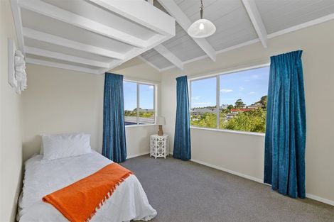 Photo of property in 673 East Coast Road, Browns Bay, Auckland, 0630