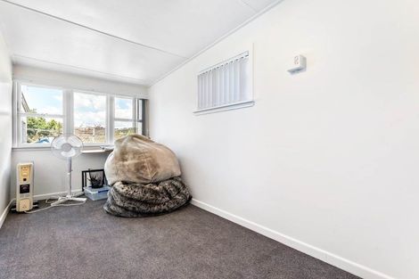 Photo of property in 11 Totara Road, Stanmore Bay, Whangaparaoa, 0932