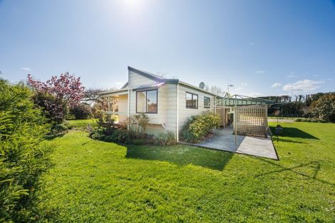 Photo of property in 136 Newbury Line, Newbury, Palmerston North, 4478