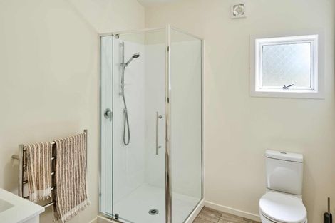 Photo of property in 262b Katherine Mansfield Drive, Whitemans Valley, Upper Hutt, 5371