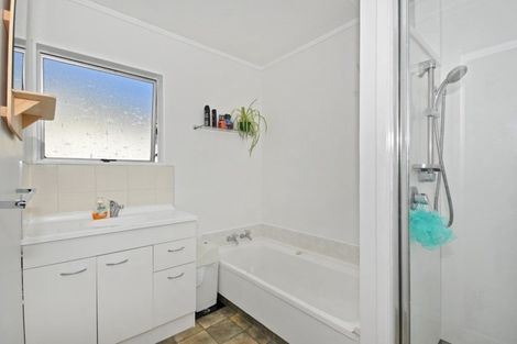 Photo of property in 25 Escalona Street, Te Kamo, Whangarei, 0112