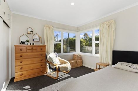 Photo of property in 54 Balrudry Street, Avonhead, Christchurch, 8042