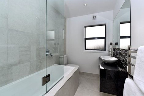 Photo of property in 6 Hobson Heights Road, Lucas Heights, Auckland, 0632