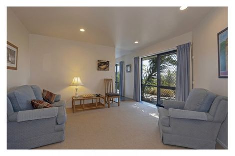 Photo of property in 16 Paradise Way, Pohara, Takaka, 7183