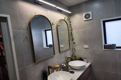 Photo of property in 2 Ulcoats Lane, Pokeno, 2402