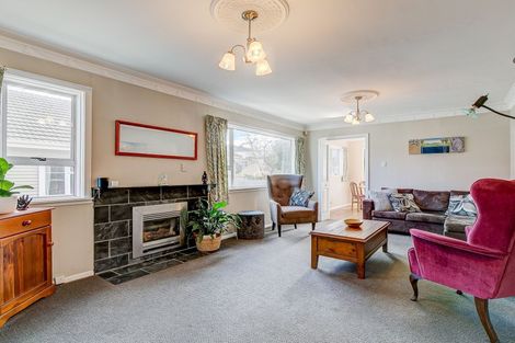 Photo of property in 17 Mclellan Street, Tawa, Wellington, 5028