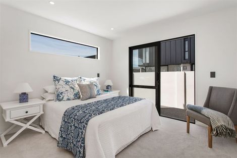 Photo of property in 12a Memorial Avenue, Ilam, Christchurch, 8053