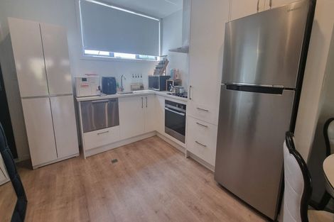 Photo of property in 7/12 Tawa Road, Te Atatu Peninsula, Auckland, 0610