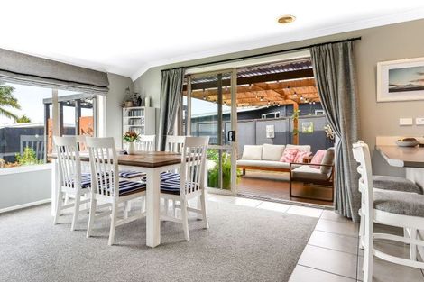 Photo of property in 16 Trinidad Place, Flagstaff, Hamilton, 3210